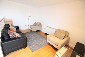 Ropewalk Court